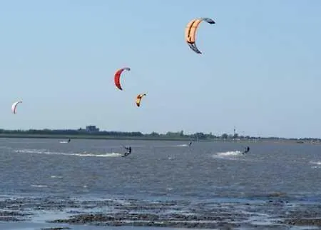 Fischerhaus بيت للعطل